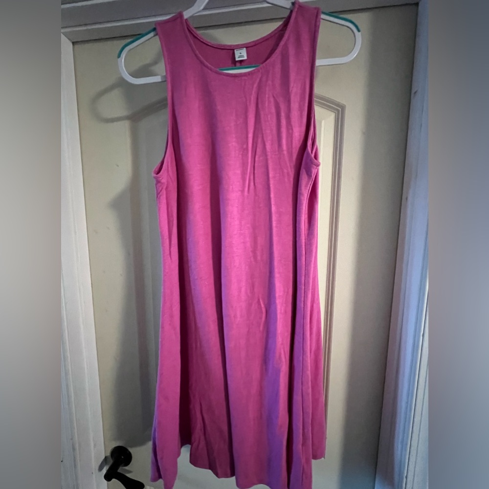 Sleeveless swing dress